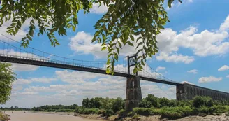Pont Suspendu • Le pont Suspendu de Tonnay-Charente