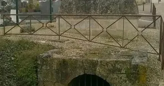 Fontaine des morts Saint-Nazaire-sur-Charente